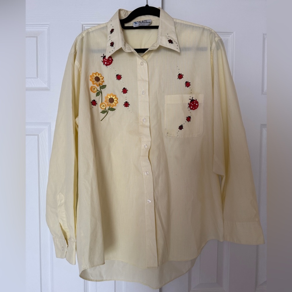 VTG Lasolas Top Embroidered Button-Up Shirt Ladybug Sunflower Rhinestone Size XL